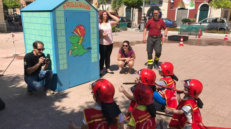 Omegna: torna Grisulandia, domenica tra gioco e didattica con i Vigili del fuoco