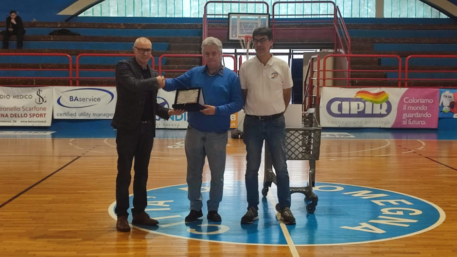 Dal Rotary duemila euo ad Azzurra baskin VCO per promuoverne l'attività 