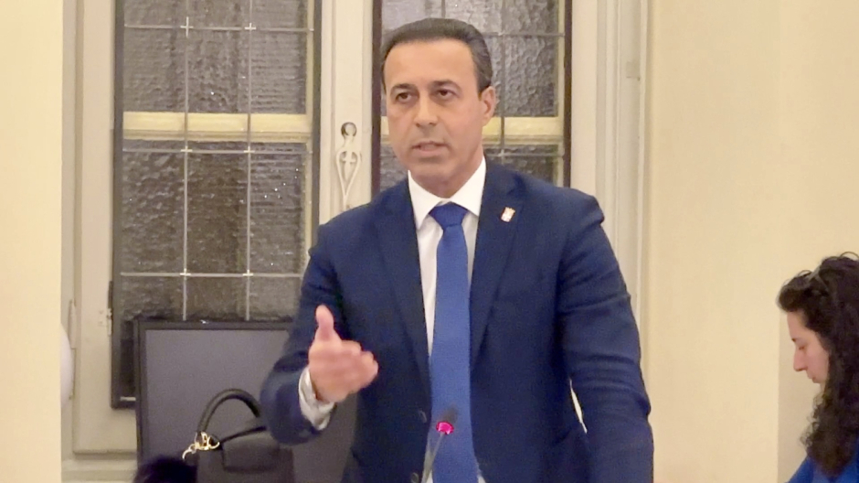 Sicurezza e movida, scontro in consiglio. Pizzi: è competenza nazionale