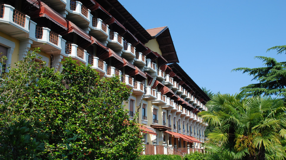 Eremo di Miazzina, debiti congelati per 4 mesi. Ma serve un piano 