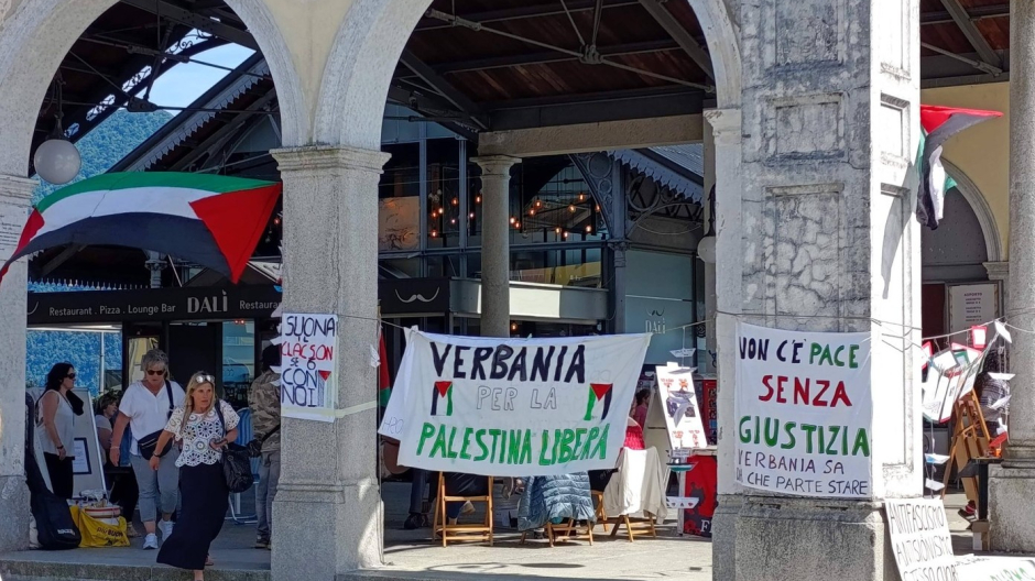 Pro-Pal e fronte della gioventù comunista in piazza: corteo in ricordo della Nakba