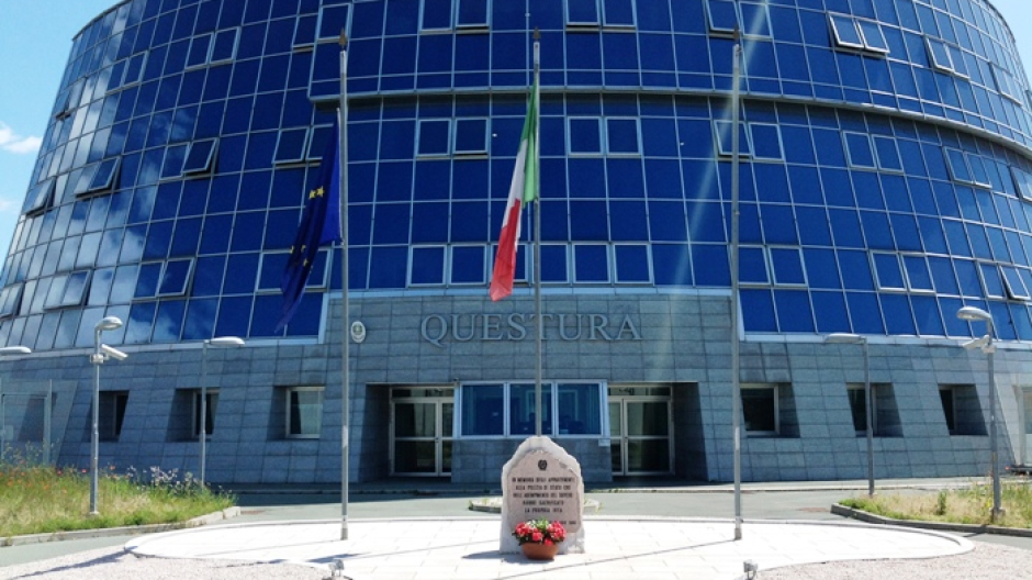 A Sant’Anna raffica di furti nelle auto in sosta