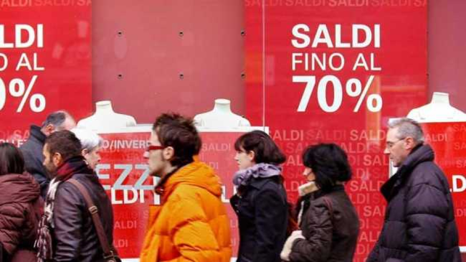 Saldi invernali al via dal 3 gennaio: sconti già iniziati, ma attenzione ai prezzi
