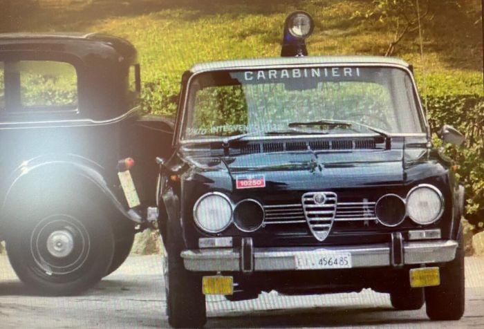 Biella. Alla cerimonia dei carabinieri anche due auto simbolo dell’Arma