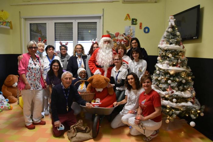 Babbo Natale in ospedale a Vercelli