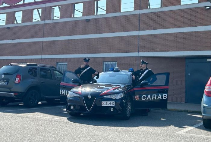 Scoperta la banda dei profumi, colpo da 7000 euro