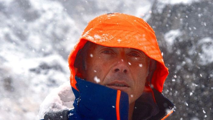 Spedizione Annapurna, Gian Luca Cavalli fermato da una valanga