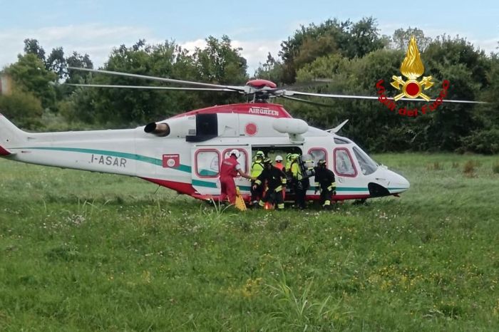 Schianto sulla Biella-Laghi all'altezza dell'incrocio per Roasio