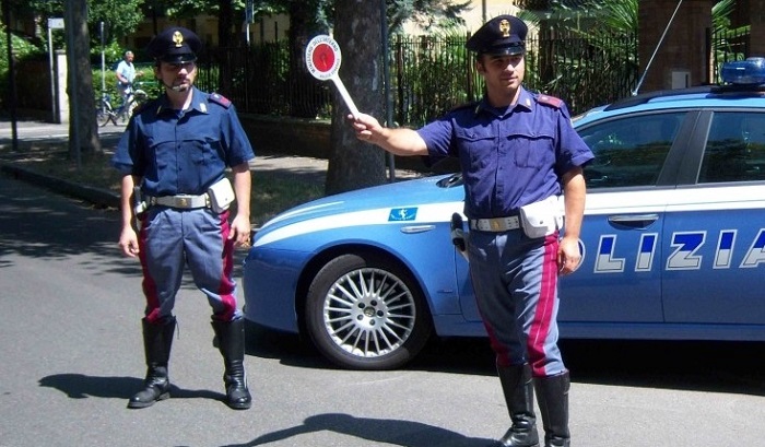 Scappa dai domiciliari per andare a fare una rapina