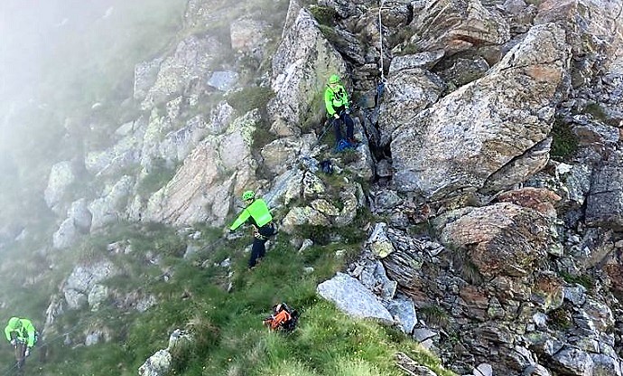 Escursionista disperso recuperato dai vigili del fuoco