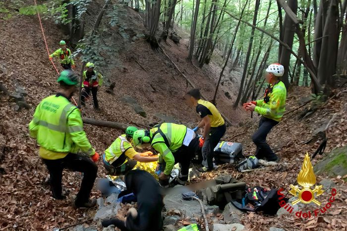Escursionista recuperato nei boschi della Valsesia dopo la caduta