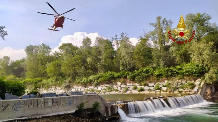 Uomo trovato cadavere nel torrente Cervo nel Biellese