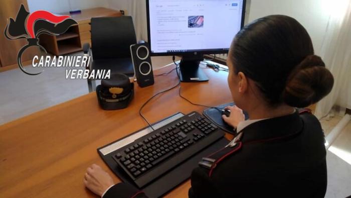 Si finge maresciallo e truffa un B&B di Varzo: denunciato