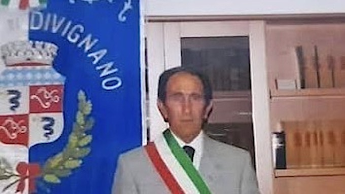 Divignano, cordoglio per la scomparsa dello storico ex sindaco Contini