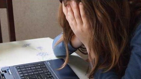 Bullismo e Cyberbullismo."Le parole fanno più male delle botte", incontro ad Arona
