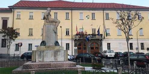 Arona, consiglio comunale convocato in modalità telematica per il 29 dicembre