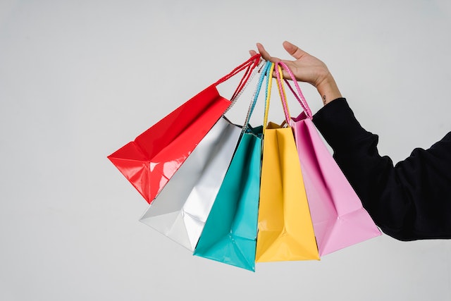 Borgomanero, a luglio tre appuntamenti con "Giovedì in Shopping"