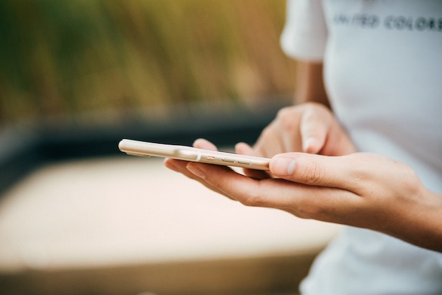 Truffe via sms: Asl Novara invita a non rispondere a messaggi e a non richiamare