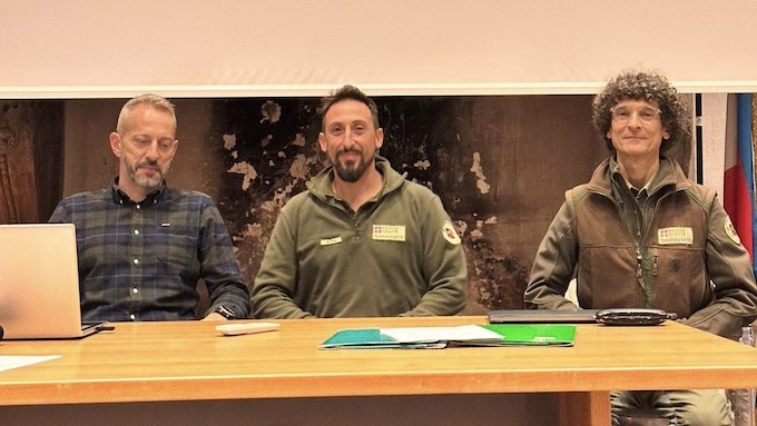 A Cameri primo incontro corso abilitazione volontari per contenimento cinghiali