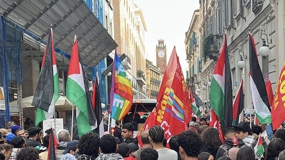 Novara, oltre 2.500 i partecipanti al corteo per la Palestina