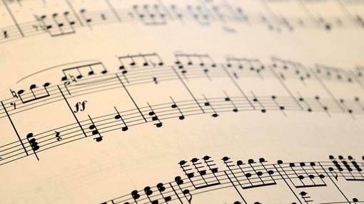 "Concerto della Memoria" al Teatro Faraggiana.