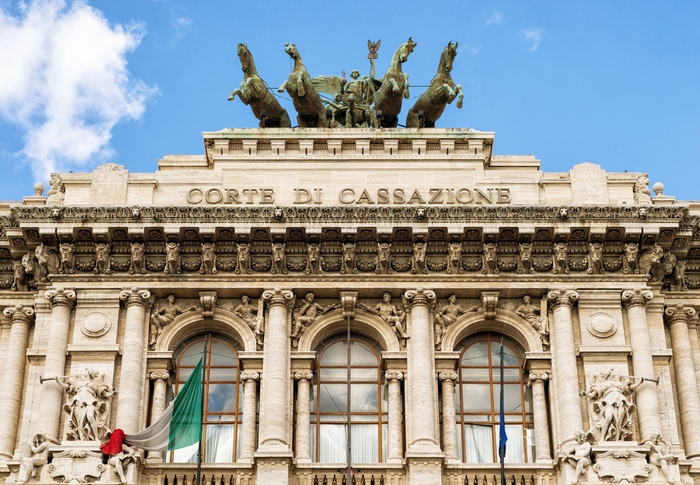 Undici condanne in tutta Italia, il truffatore seriale ottiene lo "sconto"