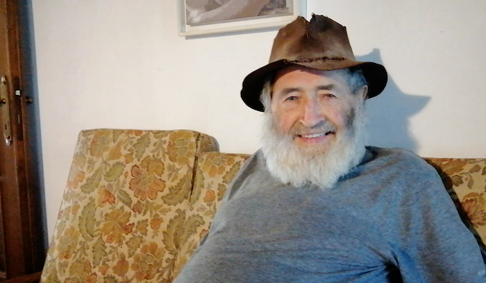 Barba Guèra, l’uomo che trasformava il legno in memoria. Addio a Guerrino Piana