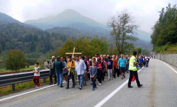 Torna domenica il pellegrinaggio a piedi alla Madonna di Re 