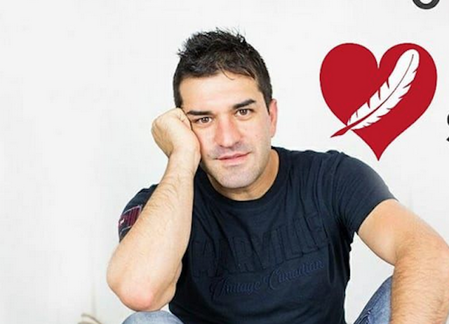 Sei defibrillatori ai volontari dei Vigili del Fuoco dal Cantante della Solidarietà