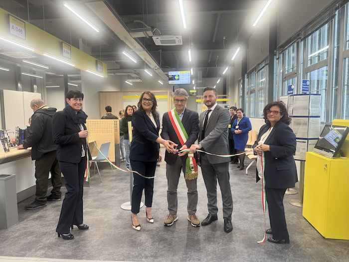 Inaugurato il rinnovato ufficio postale di Gravellona 