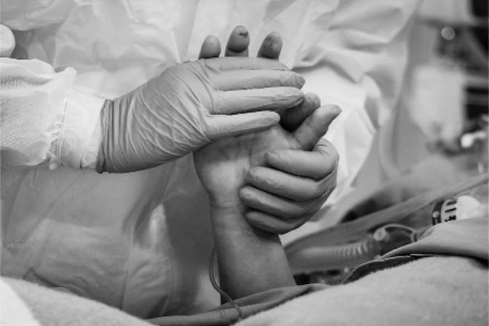 Le immagini della pandemia: il Fotoclub Verbania presenta “#nessunafase”