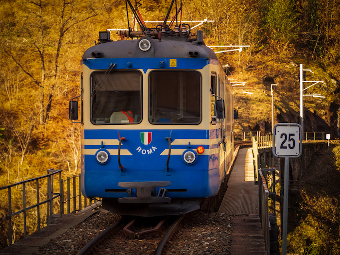 Der „Foliage-Zug“ fährt ab 11. Oktober wieder: Herbstzauber auf Schienen