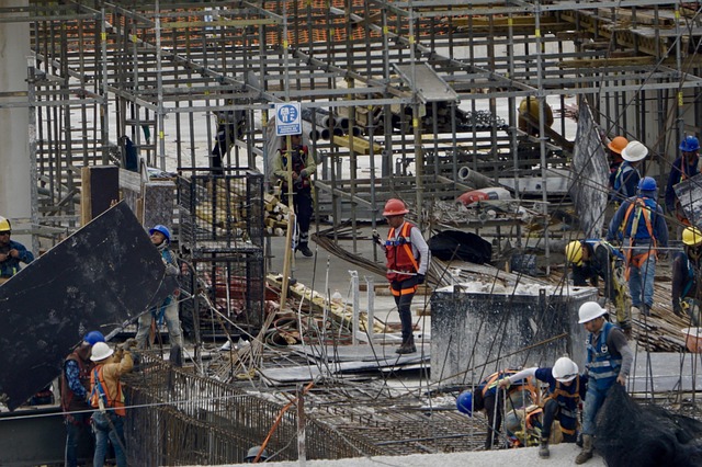 L'orario di lavoro: cento anni di regolamentazione. Di Carlo Crapanzano 