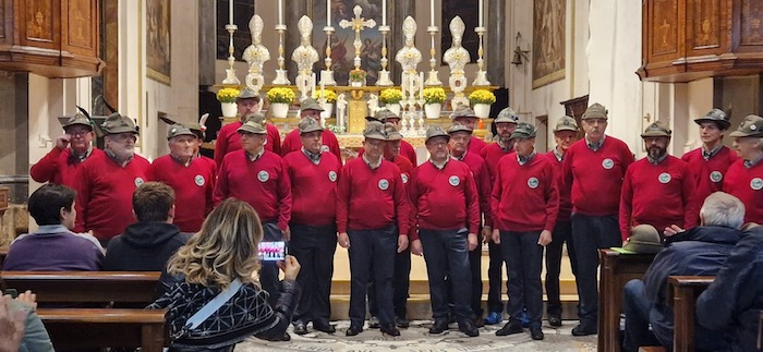 Il concerto del Coro Alpino alla Cappuccina, ospite il Quartetto Vocale Italiano 