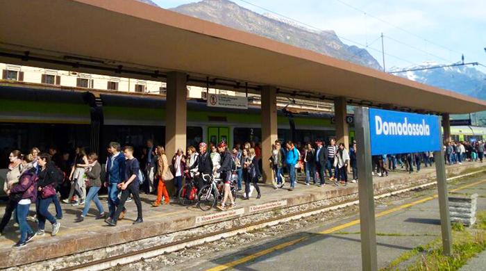Tutti i sabati di maggio: BLS ha messo in servizio 4 treni supplementari per Domo