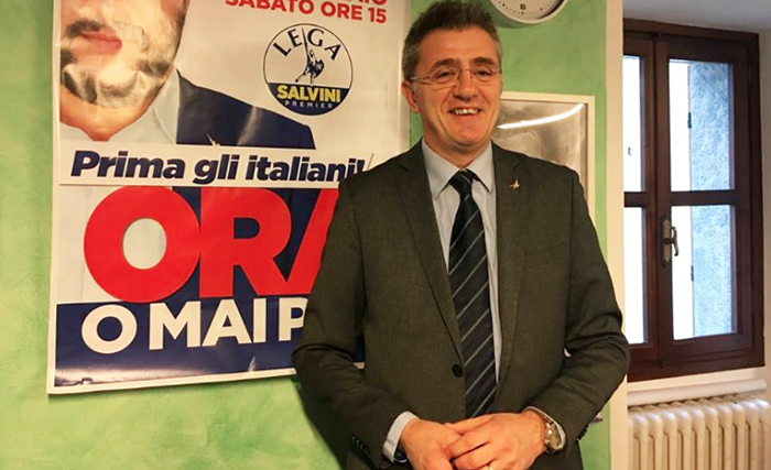 Congresso Lega: i delegati del Vco votano la mozione Molinari-Bagnai