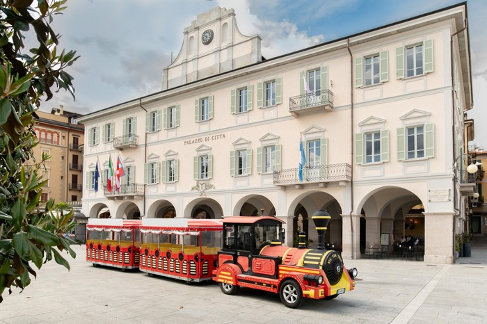 Verbania lancia il trenino turistico "della bellezza" da giugno a settembre